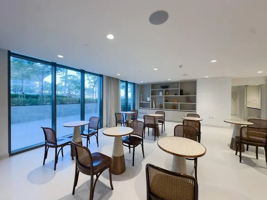 Coastal Chic 1 Bedroom Apartment W Private Beach Dubai