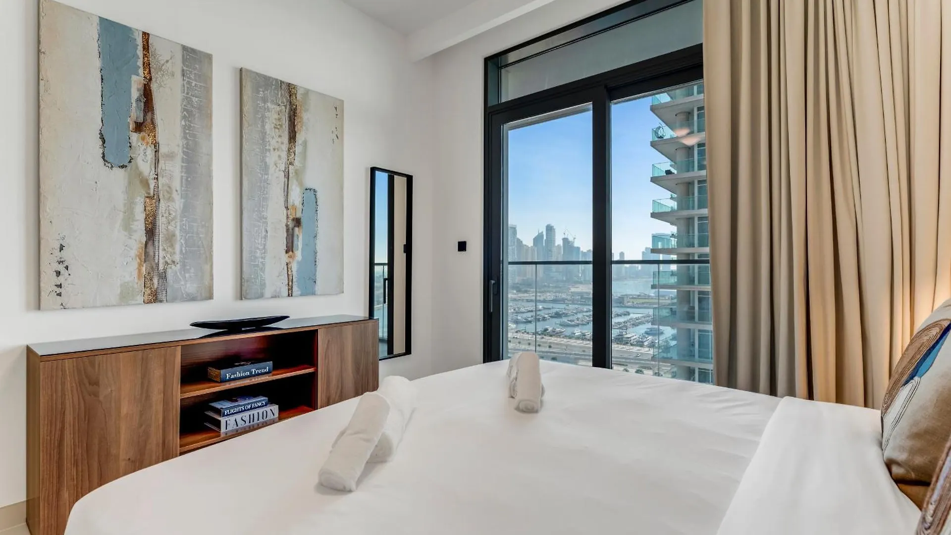 Coastal Chic 1 Bedroom Apartment W Private Beach Dubai