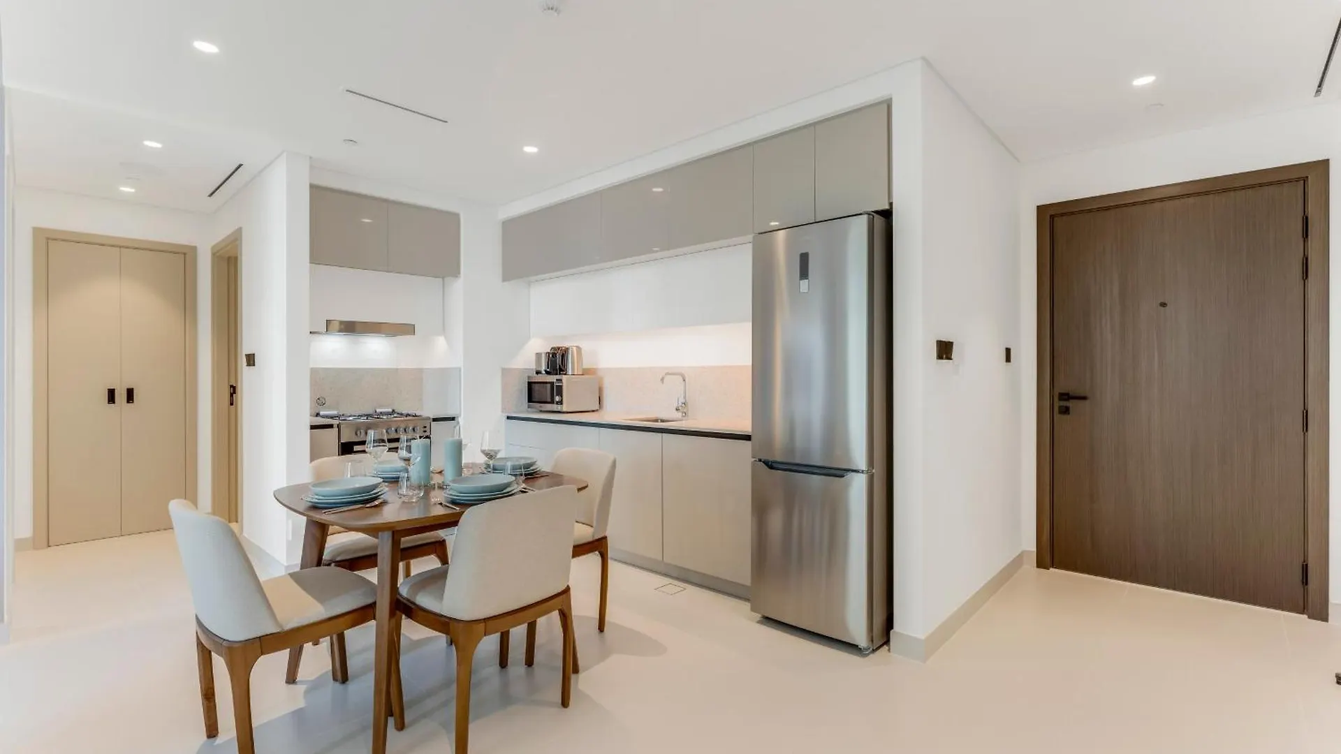 Coastal Chic 1 Bedroom Apartment W Private Beach Dubai 0*,